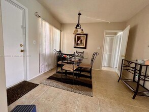 1440 NW 43 Terrace, Unit 203 in Lauderhill, FL - Building Photo - Building Photo