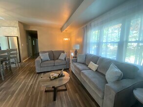 23 Concord Dr in Saratoga Springs, NY - Building Photo - Building Photo