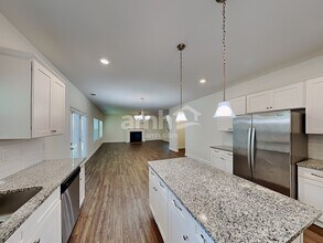 110 Oscar Ct in Dallas, GA - Building Photo - Building Photo