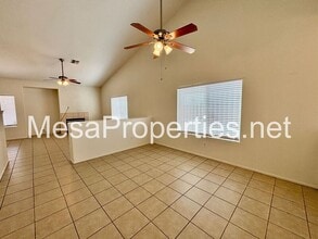 13593 Hemingway Dr in Victorville, CA - Building Photo - Building Photo