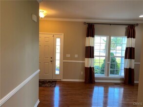 107 Shaker Heights in Camillus, NY - Building Photo - Building Photo