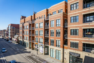 2700-2706 N Halsted St in Chicago, IL - Building Photo - Building Photo