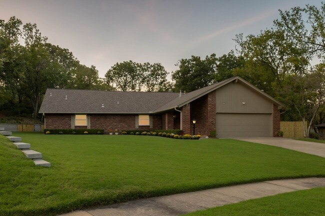 property at 5715 E 62nd Pl