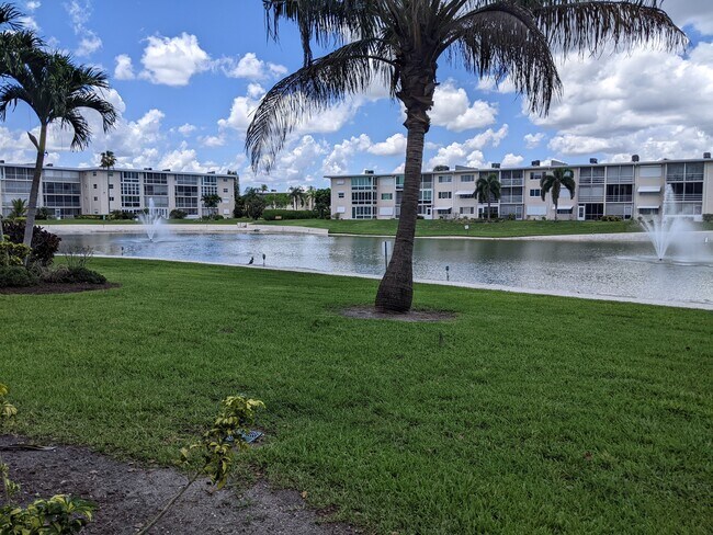 property at 2669 Garden Dr S