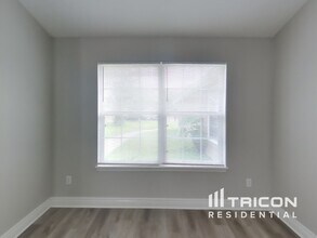 8030 Peppermint Ln in Jacksonville, FL - Building Photo - Building Photo