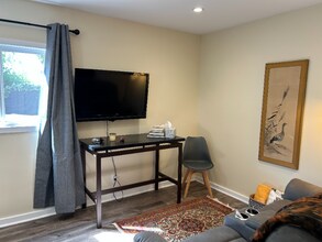 4166 Jasmine Ave in Culver City, CA - Building Photo - Building Photo