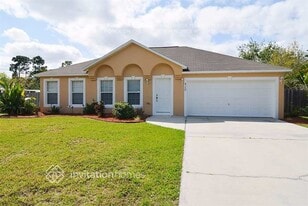 420 NW Byron St in Port St. Lucie, FL - Building Photo