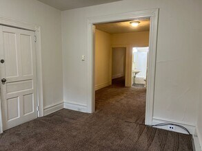 833 Columbia Ave-Unit -Apt. 1 in Lancaster, PA - Building Photo - Building Photo