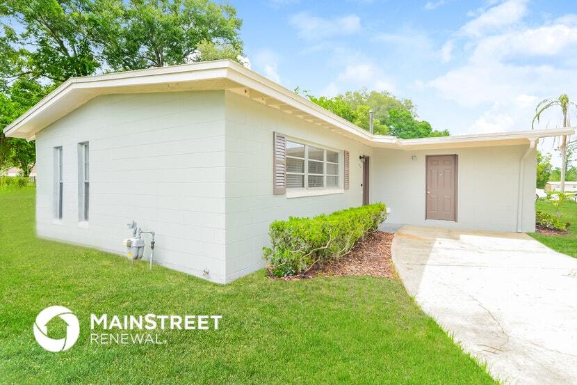 6114 Oakcrest Cir in Orlando, FL - Building Photo