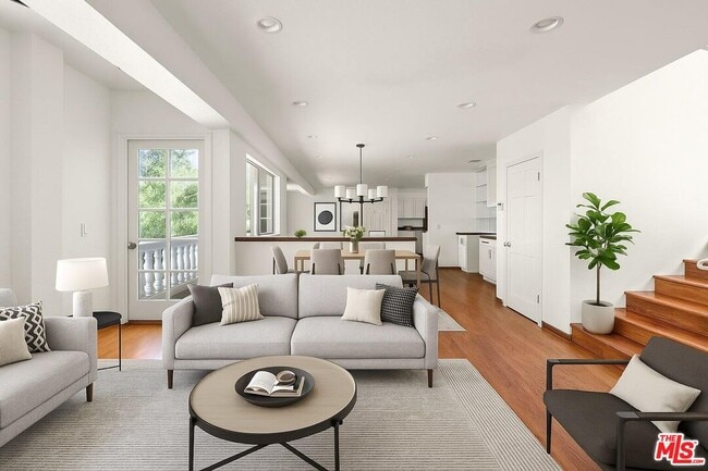 property at 3962 Oakfield Dr