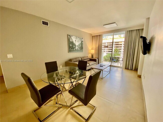 185 SE 14th Terrace in Miami, FL - Building Photo - Building Photo