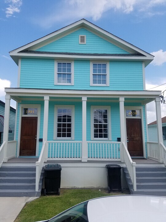 1341 Independence Street in New Orleans, LA - Building Photo