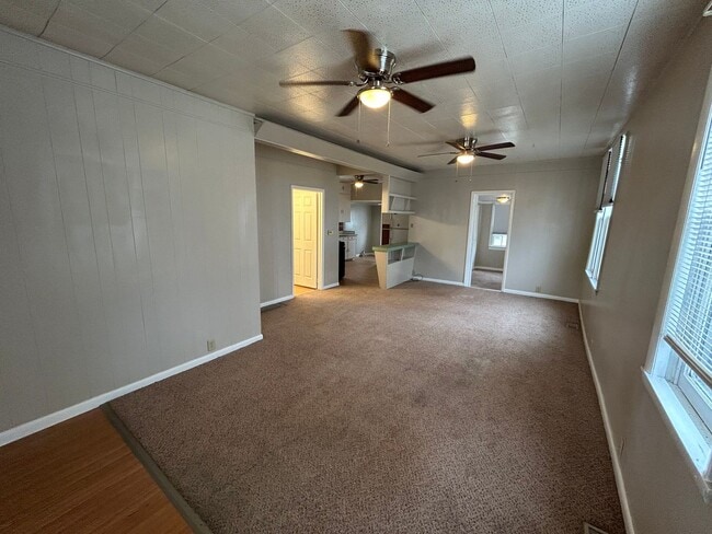 2041 Cedar St in Quincy, IL - Building Photo - Building Photo