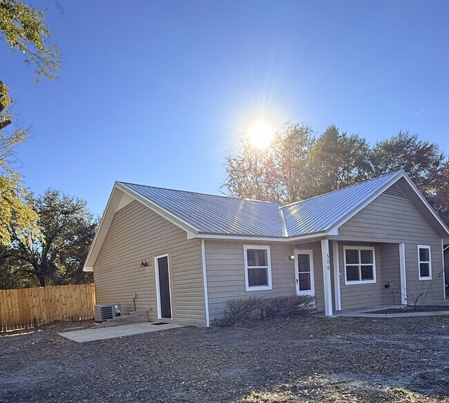 506 Idlewood Cir in Hinesville, GA - Building Photo - Building Photo