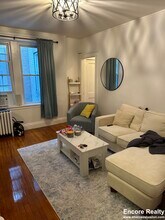 110 Brainerd Rd, Unit 13 in Boston, MA - Foto de edificio - Building Photo