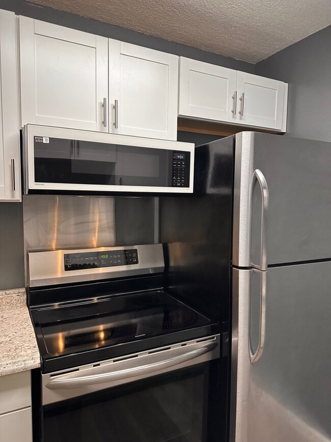 9623 S 248th St, Unit Heather Ridge in Kent, WA - Foto de edificio - Building Photo