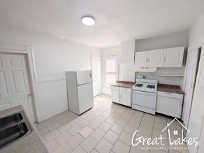 1729 Vinewood St in Detroit, MI - Building Photo - Building Photo