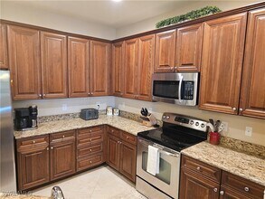 11256 Paseo Grande Blvd in Ft. Myers, FL - Building Photo - Building Photo