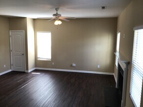 922 Wolfpack Way in Greensboro, NC - Building Photo - Building Photo