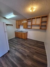 2128 Florence Ave in Kingman, AZ - Building Photo - Building Photo