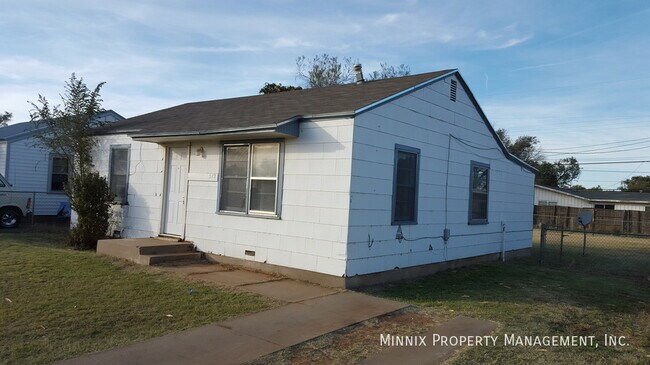 512 39th St in Lubbock, TX - Foto de edificio - Building Photo