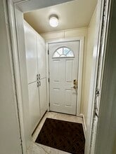 1585 Bergen Blvd in Leonia, NJ - Building Photo - Building Photo