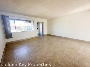 1242 Monique Ct in Vista, CA - Building Photo - Building Photo