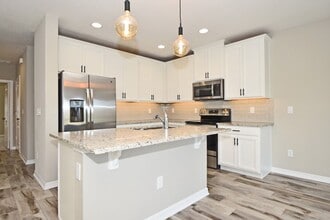 12163 Water Poppy Ct in Orlando, FL - Building Photo - Building Photo