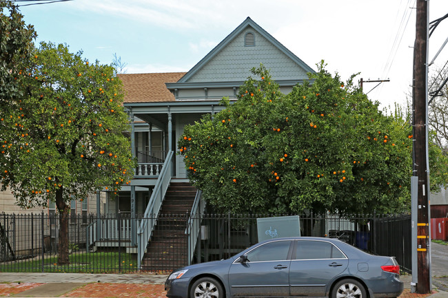 1917 10th St in Sacramento, CA - Foto de edificio - Building Photo