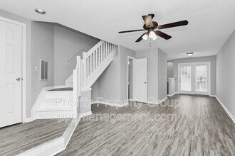 9365 Glenwater Dr in Charlotte, NC - Building Photo - Building Photo