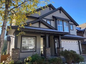 3440 Princeton Ave in Coquitlam, BC - Building Photo