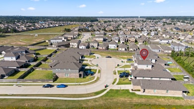 5115 Belmont Hl Ct in Spring, TX - Foto de edificio - Building Photo