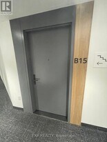 1600 James Naismith Dr in Ottawa, ON - Building Photo