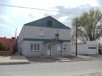 104 W Adams St in Herrin, IL - Building Photo