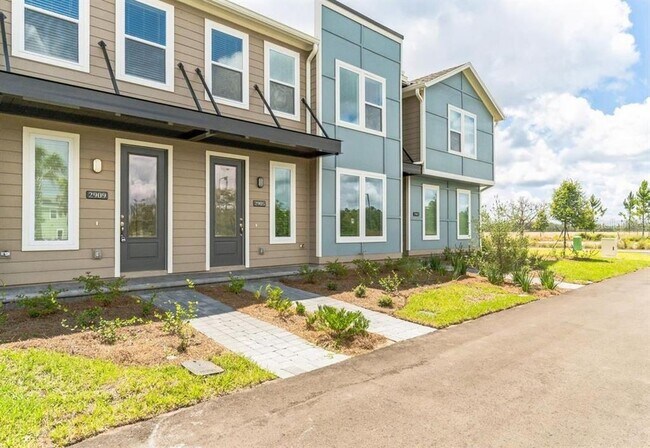 2905 Voyager Ave in St. Cloud, FL - Building Photo - Building Photo