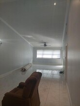 7590 Tahiti Ln in Greenacres, FL - Building Photo - Building Photo