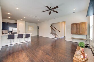 8803 Hollister Pine Ct in Houston, TX - Building Photo - Building Photo