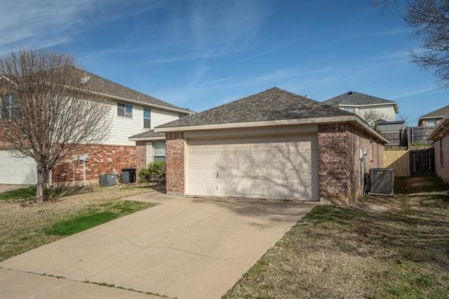 2117 Laughlin Rd in Fort Worth, TX - Building Photo - Building Photo