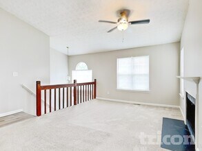 1330 Ling Dr in Austell, GA - Building Photo - Building Photo