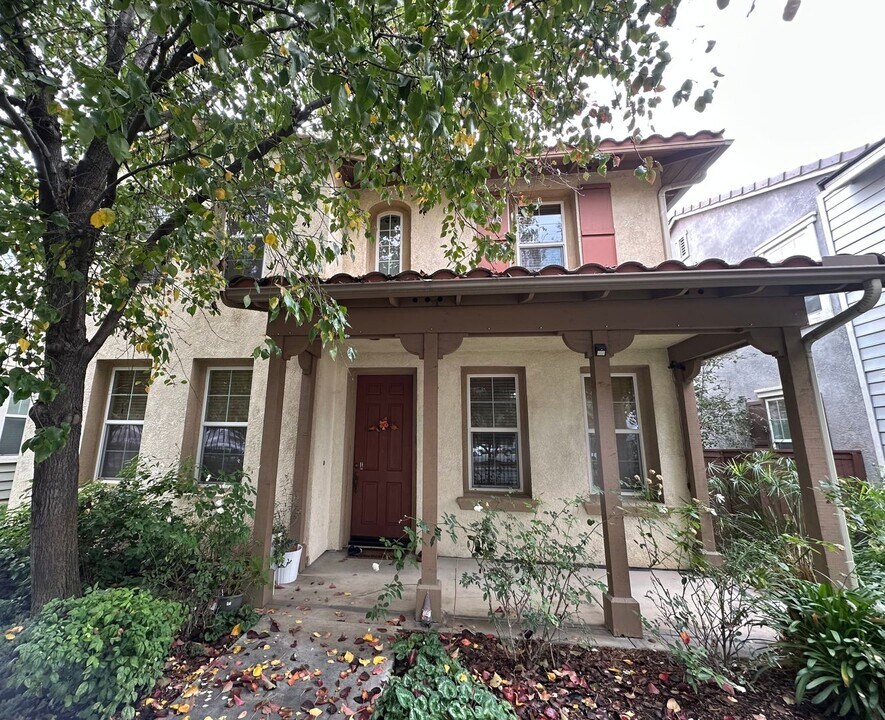 25971 Newport Ave in Loma Linda, CA - Building Photo