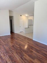 361 Dorothy Ct in Escondido, CA - Building Photo - Building Photo