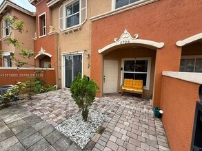 2728 SW 120th Terrace in Miramar, FL - Building Photo - Building Photo