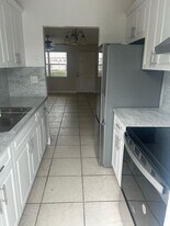 6191 SW 37th St in Davie, FL - Building Photo