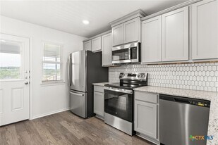 203 Monty Ave in Copperas Cove, TX - Building Photo