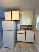 10227 NE Prescott St in Portland, OR - Building Photo - Building Photo