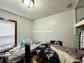 5 Spring Garden St, Unit 2 in Boston, MA - Building Photo - Building Photo