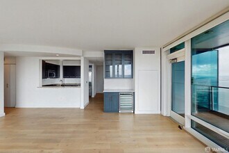 425 1st St in San Francisco, CA - Building Photo - Building Photo