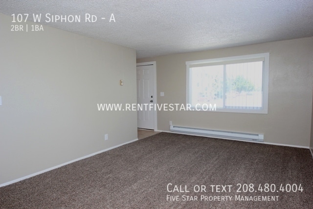 107 W Siphon Rd in Chubbuck, ID - Building Photo - Building Photo