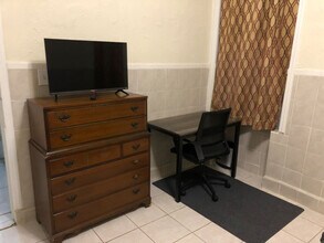 326 24th St-Unit -ID1076574P in Union City, NJ - Building Photo - Building Photo