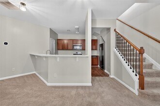 1250 Image Ives Dr in Lawrenceville, GA - Building Photo - Building Photo